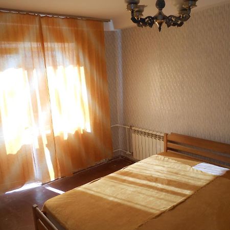 Apartamento Проспект Героев Сталинграда 19 А Kiev Exterior foto